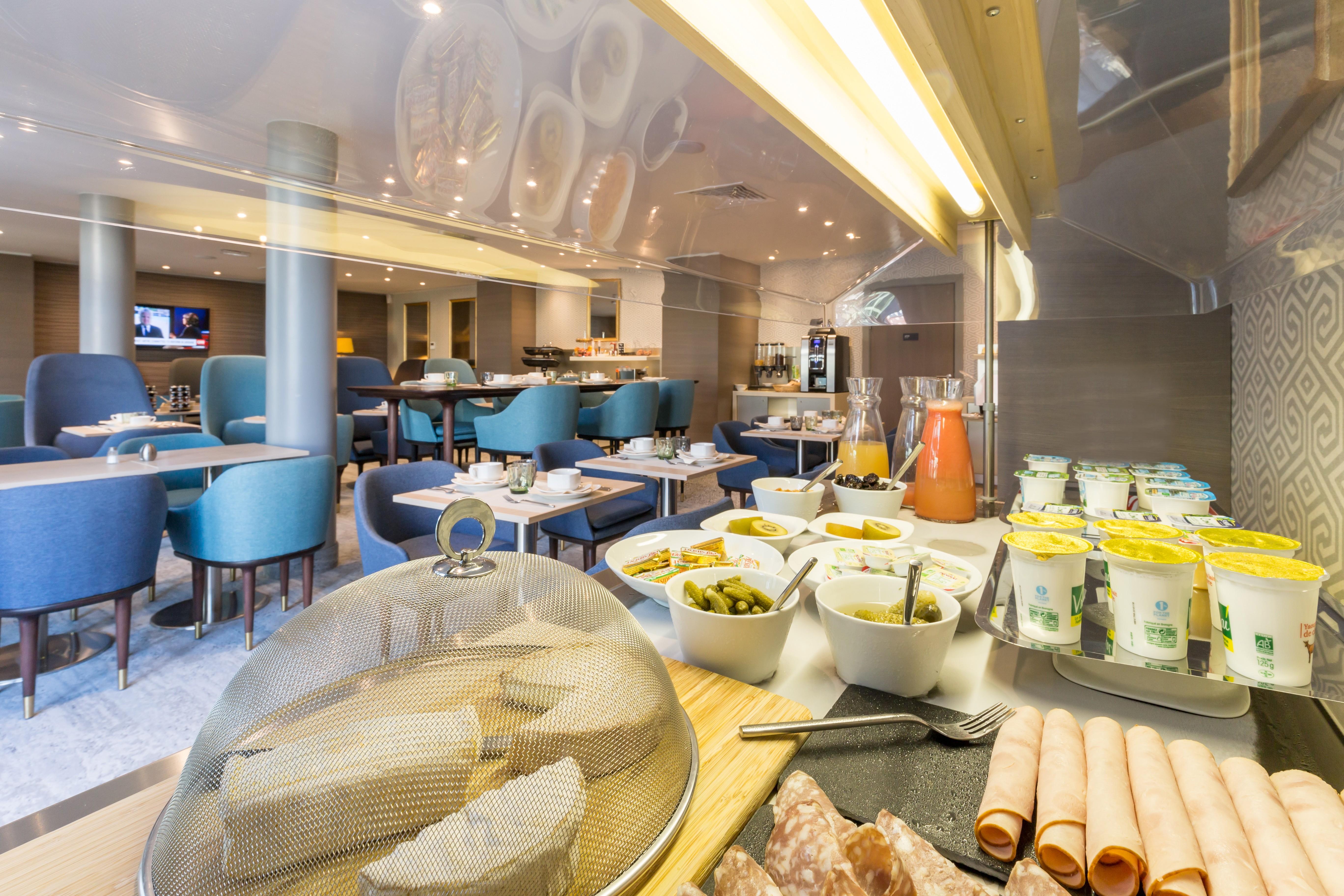 Residence Pierre & Vacances Premium Presqu'Ile De La Touques Deauville Eksteriør bilde The lounge at the airport